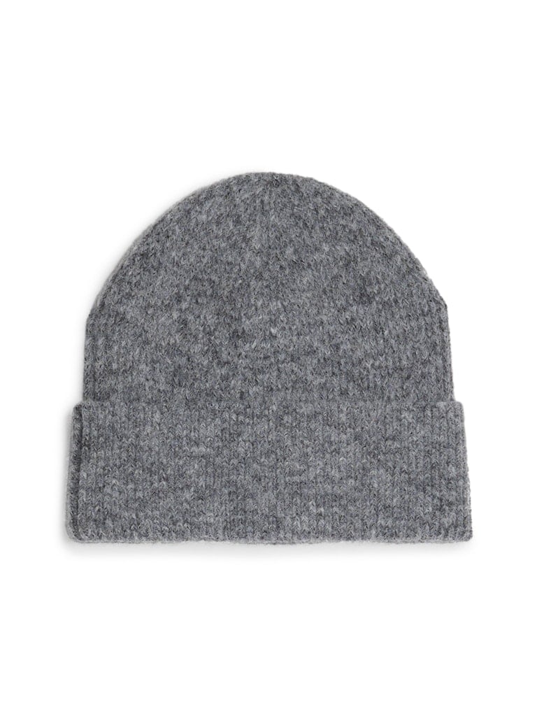 ESSENTIAL FLAG FUZZY BEANIE