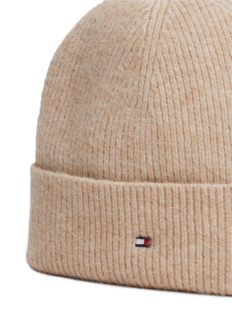 ESSENTIAL FLAG FUZZY BEANIE