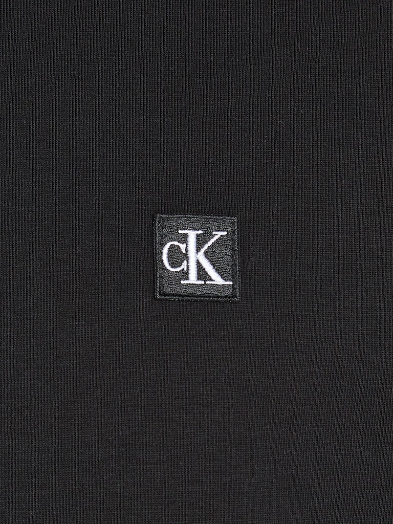 CK EMBRO BADGE TEE