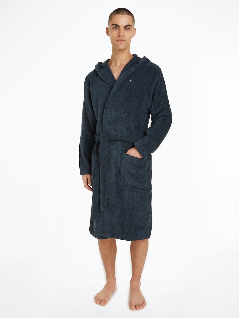 HOODED BATHROBE