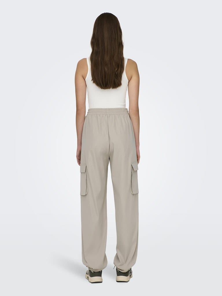 ONLCASHI CARGO PANT WVN NOOS